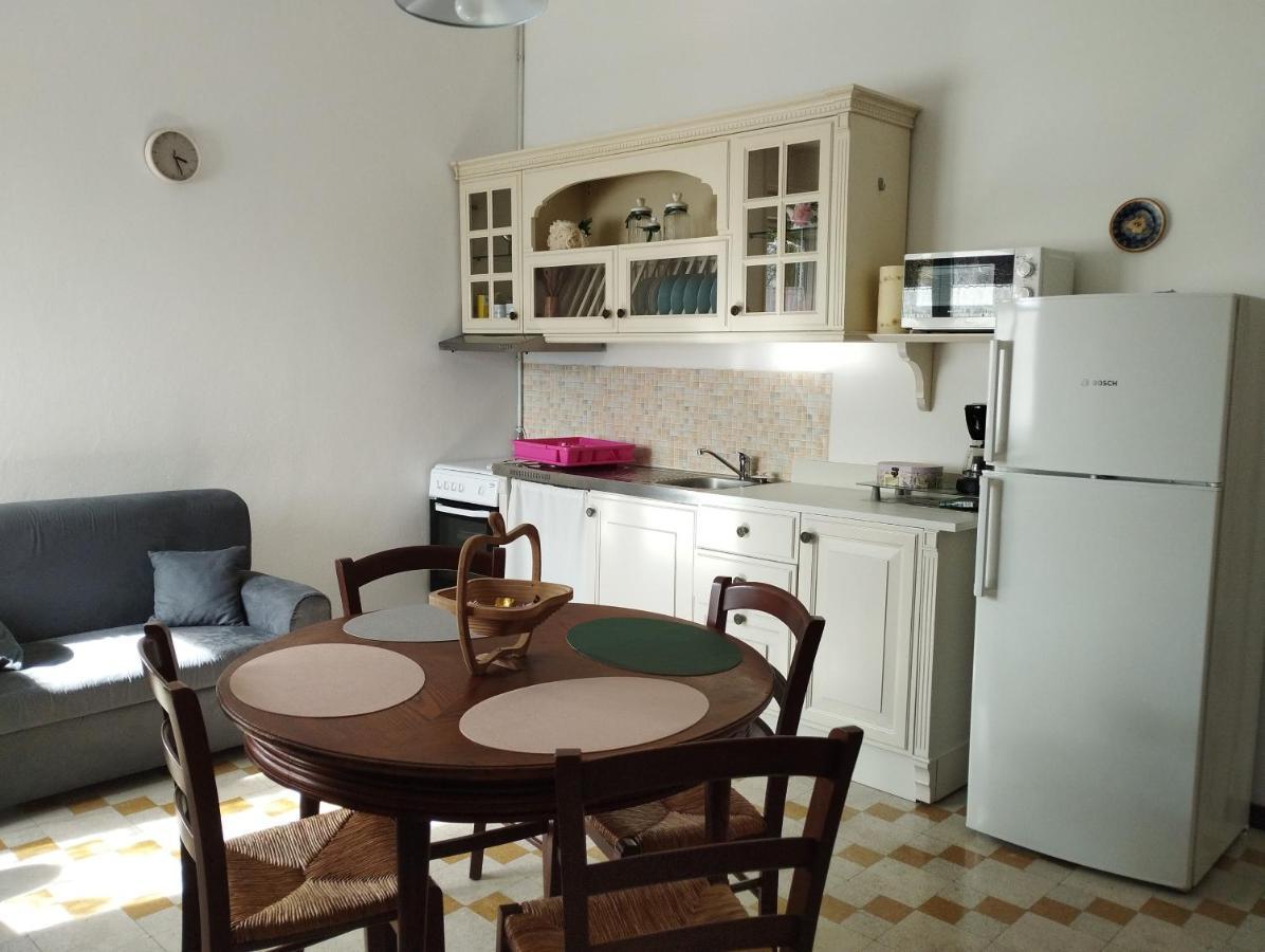 Casa Orisca Villa Lesa Eksteriør bilde